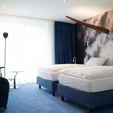 Sport- & Seminarhotel Glockenspitze 4*